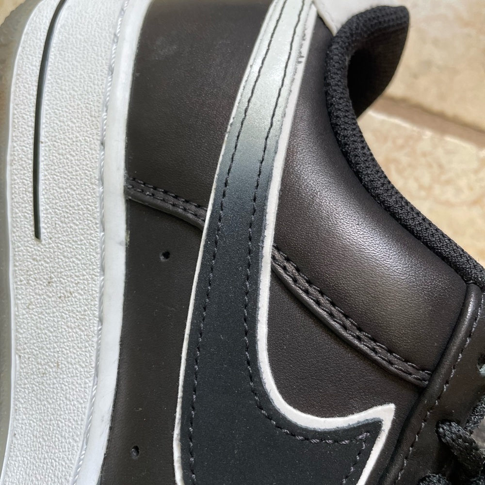 Nike Colin Kaepernick - Size 7.5 Used - image 8